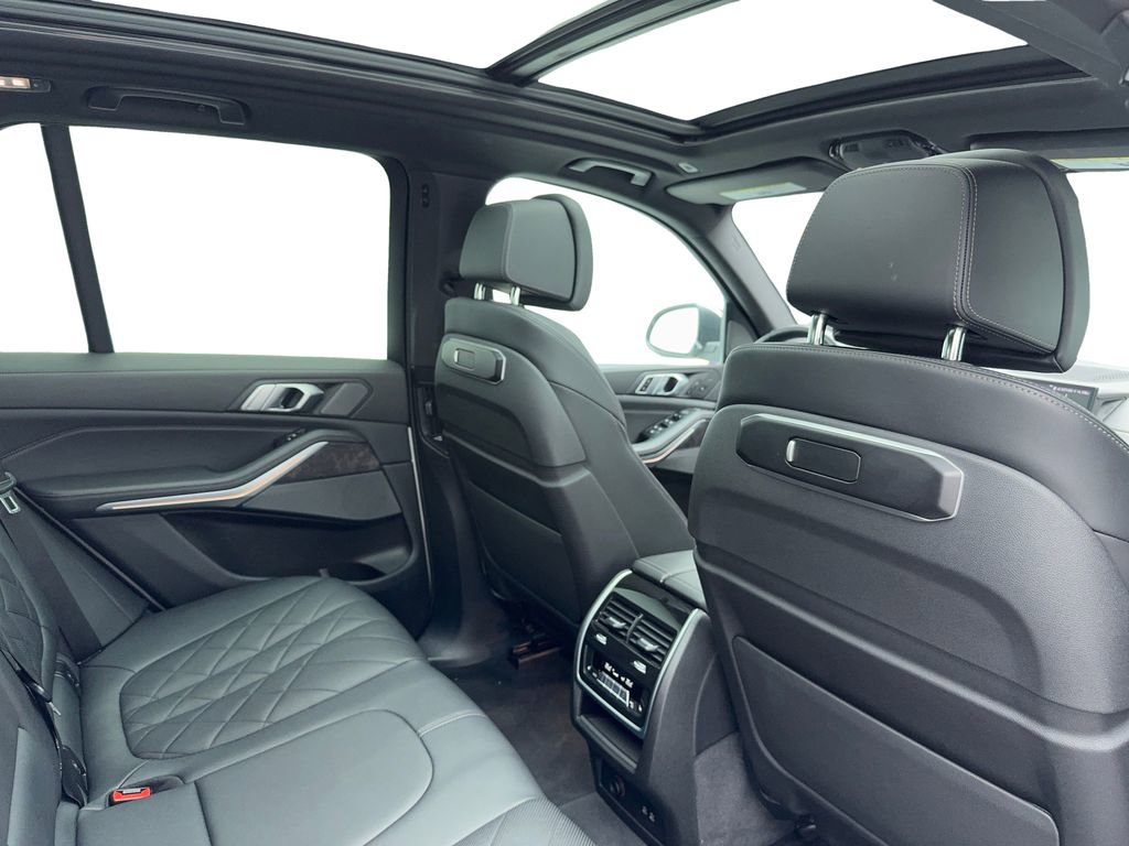 Used 2024 BMW X5 sDrive40i RWD image 52