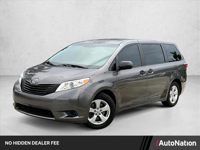 Used 2017 Toyota Sienna L FWD image 1