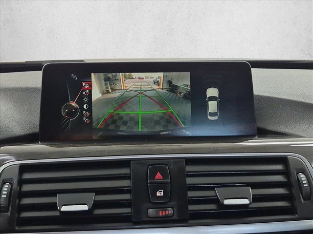 Used 2016 BMW 328i xDrive Sedan AWD/4WD image 14