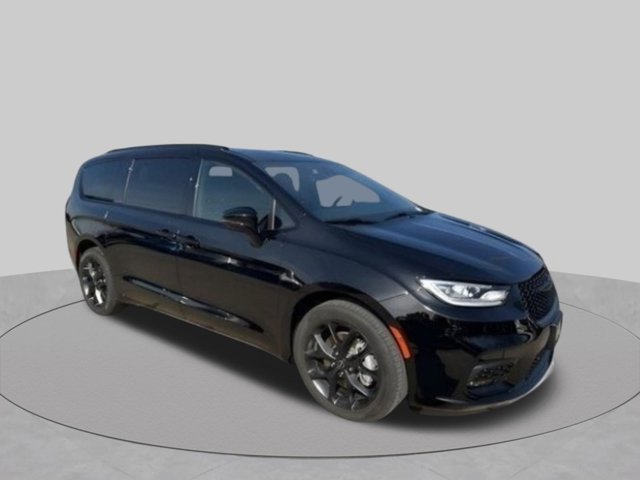 New 2026 Chrysler Pacifica Select w/ S Appearance Package AWD/4WD image 6