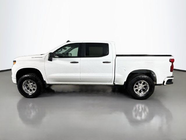 Used 2023 Chevrolet Silverado 1500 Custom RWD image 6