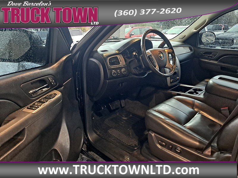Used 2013 Chevrolet Tahoe LT image 17