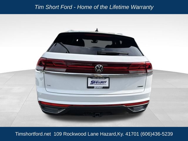 Used 2025 Volkswagen Atlas Cross Sport SE AWD/4WD image 7