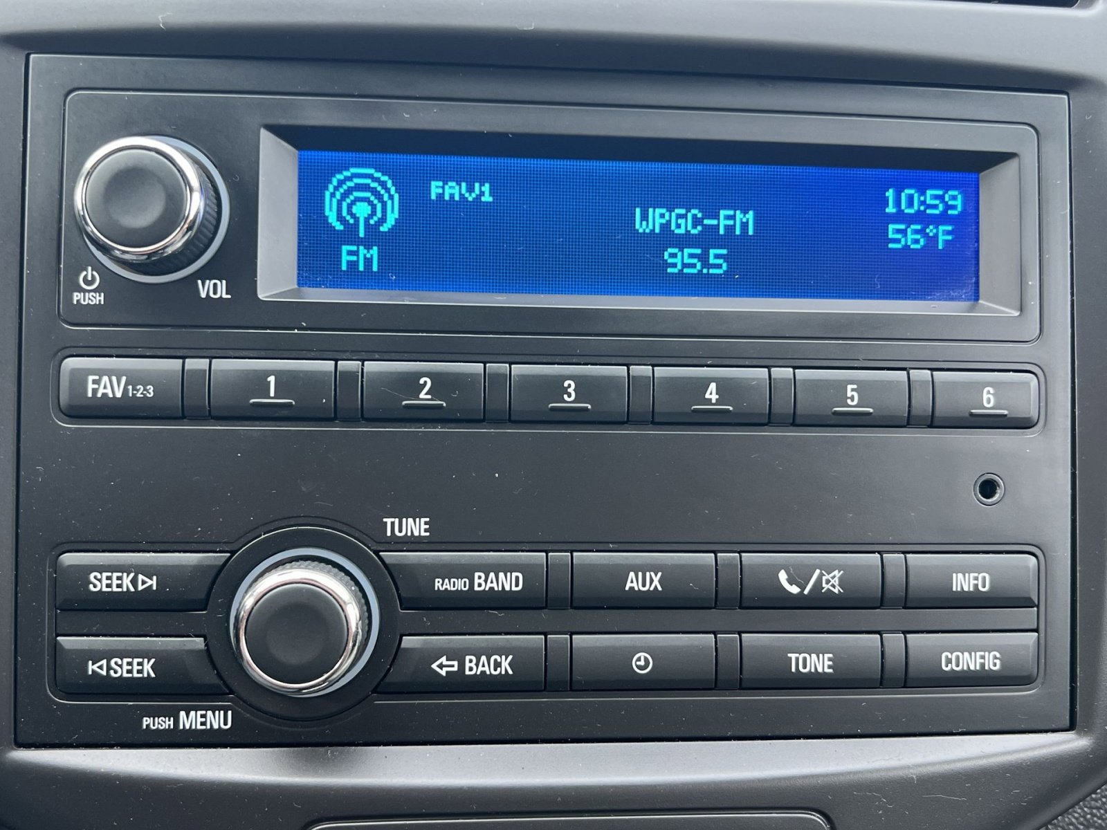 Used 2013 Chevrolet Sonic LS image 18