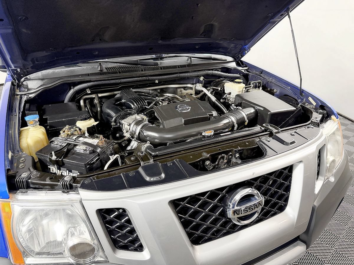Used 2015 Nissan Xterra PRO-4X AWD/4WD image 24