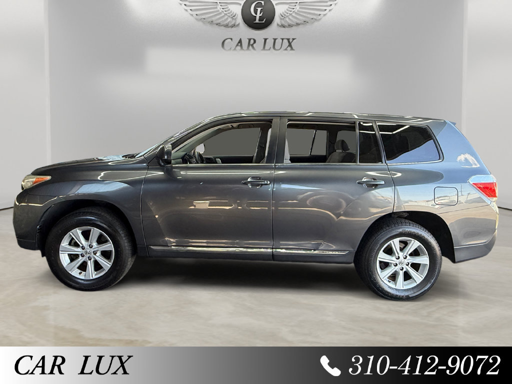 Used 2011 Toyota Highlander 2WD image 2