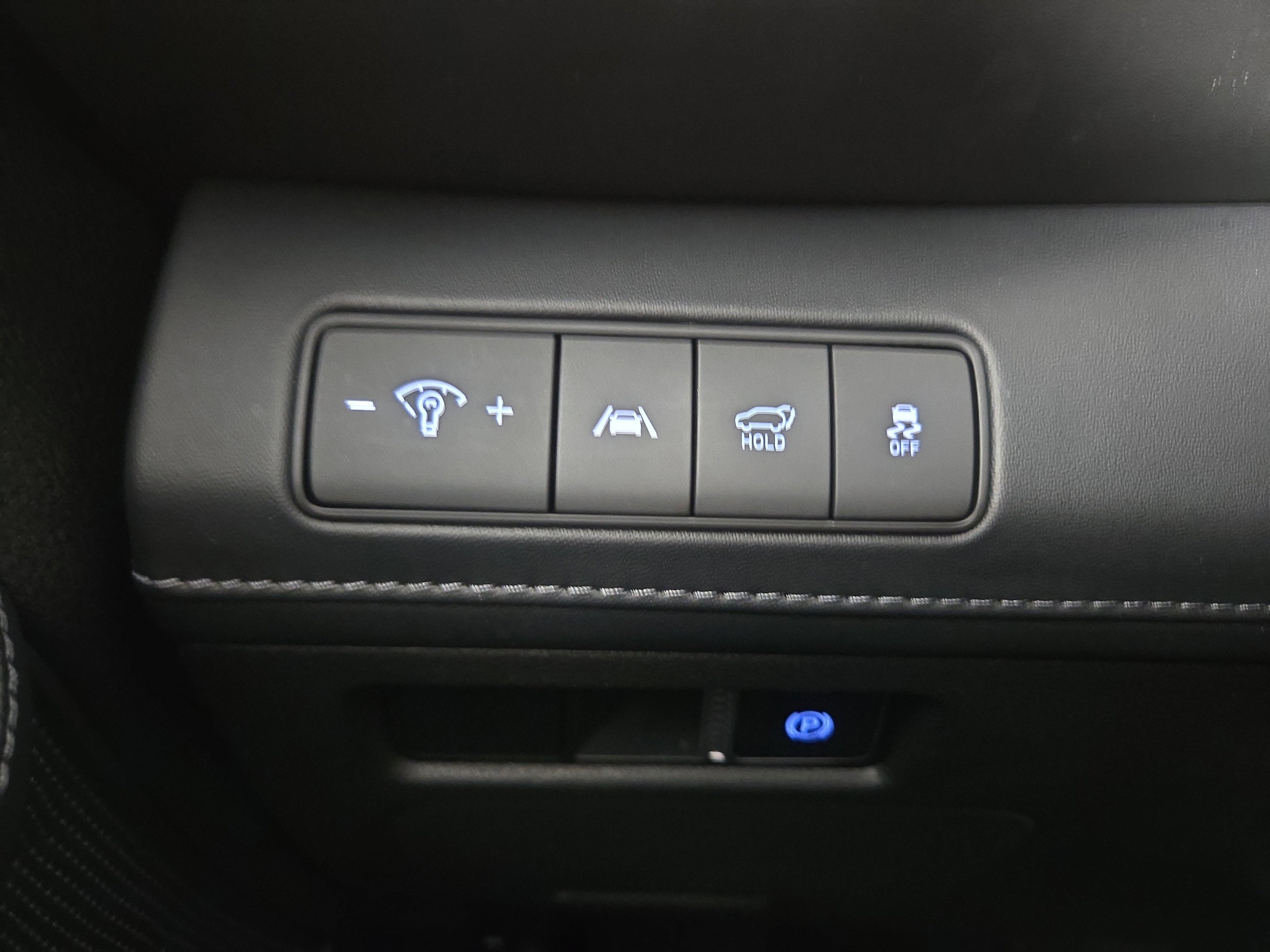 Used 2022 Hyundai Santa Fe Limited image 29