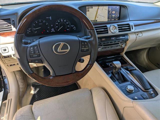Used 2015 Lexus LS 460 AWD image 10