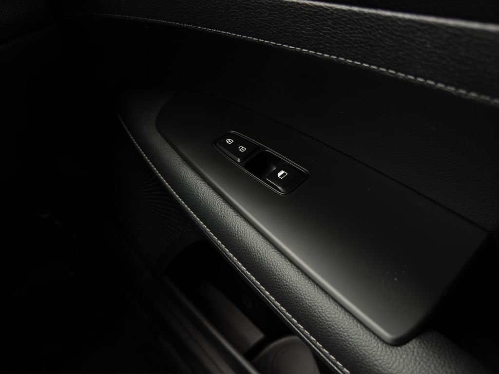 Used 2024 Kia Forte GT-Line image 15