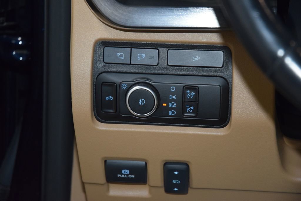 Used 2023 Ford F450 Lariat w/ Lariat Ultimate Package image 39