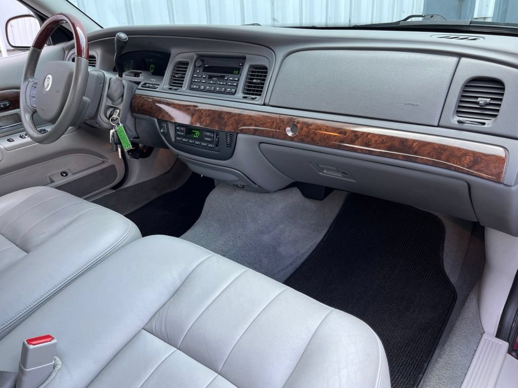 Used 2005 Mercury Grand Marquis LS RWD image 46