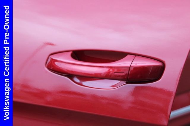 Used 2022 Volkswagen Atlas Cross Sport SEL R-Line image 16