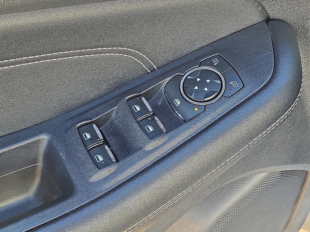 Used 2022 Ford Edge Titanium image 22