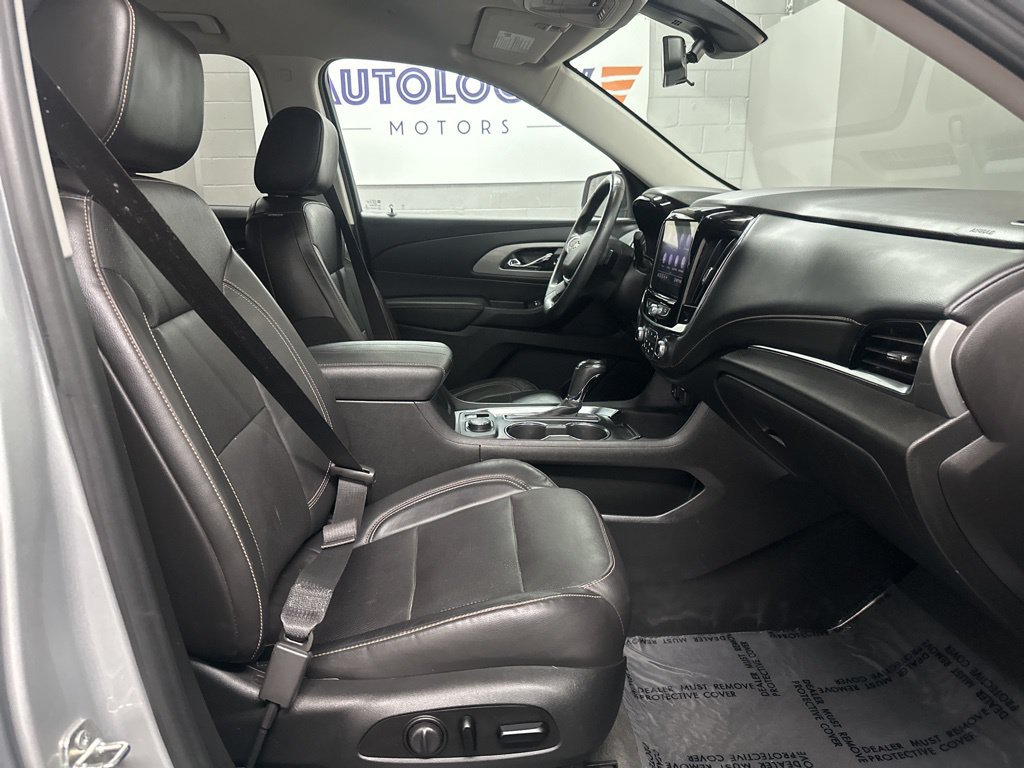 Used 2021 Chevrolet Traverse RS AWD/4WD image 21