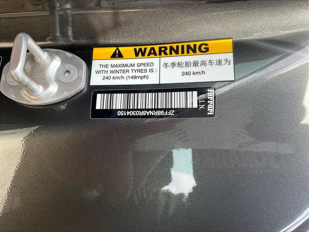 Used 2024 Ferrari Roma RWD image 18