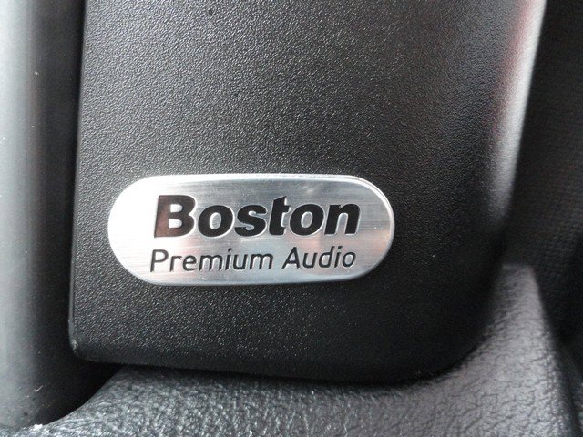 Used 2013 Chrysler 200 Limited image 12