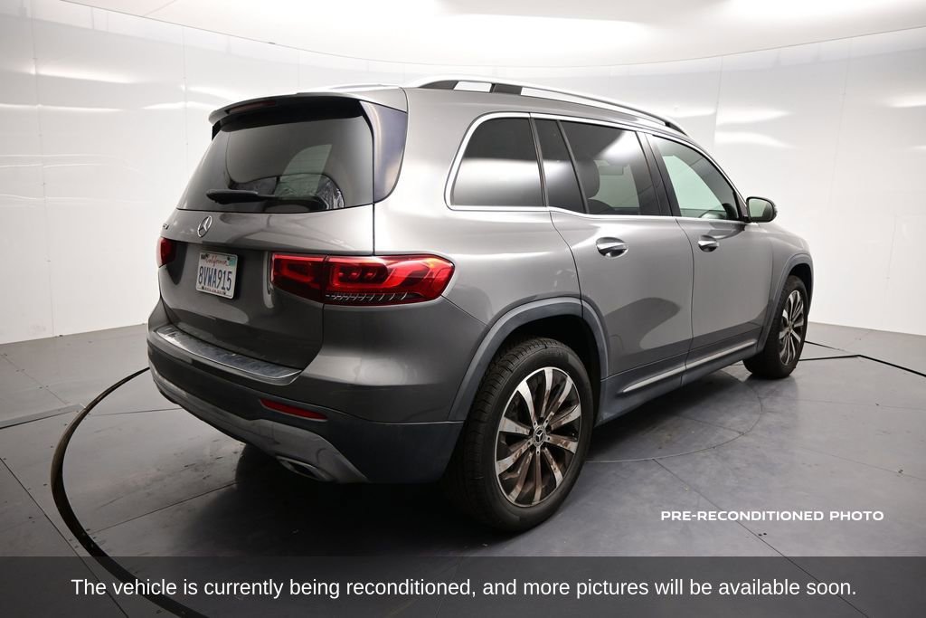 Used 2021 Mercedes-Benz GLB 250 image 3