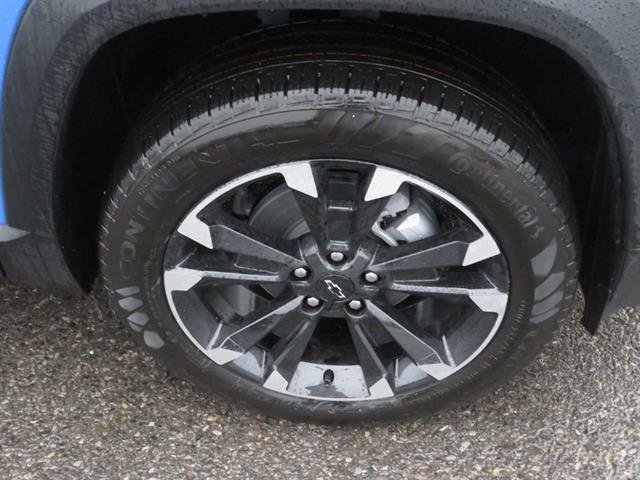 Used 2025 Chevrolet Equinox RS image 9