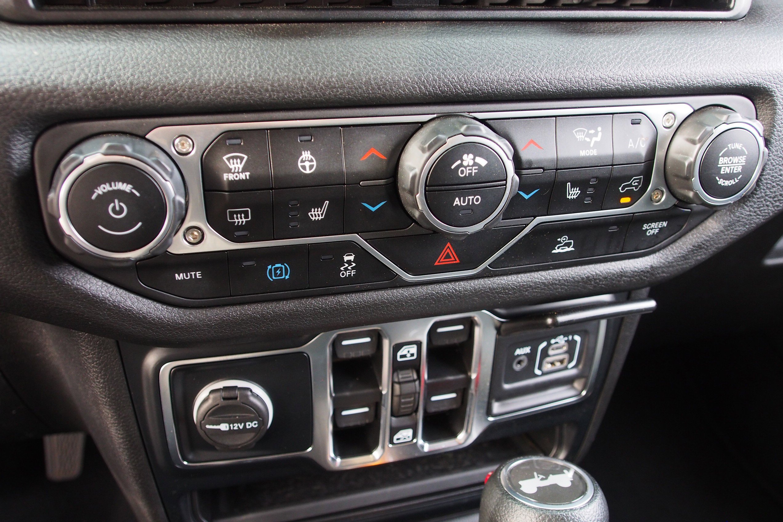 Used 2024 Jeep Wrangler Sport S w/ Convenience Group image 23