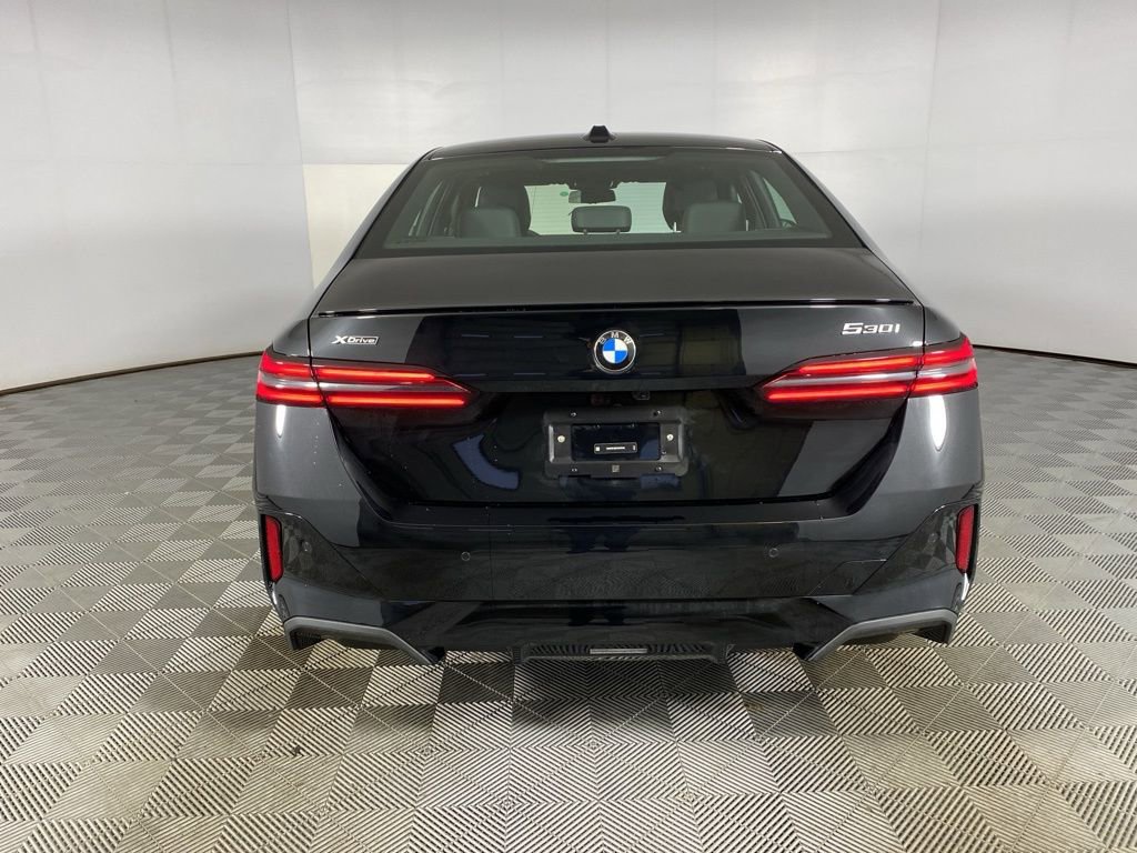 New 2026 BMW 530i xDrive w/ M Sport Package image 20