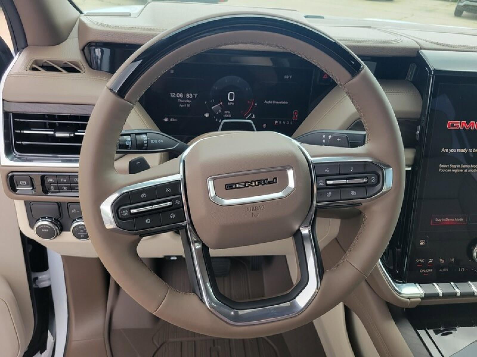 New 2026 GMC Yukon Denali w/ Denali Reserve Package RWD image 13