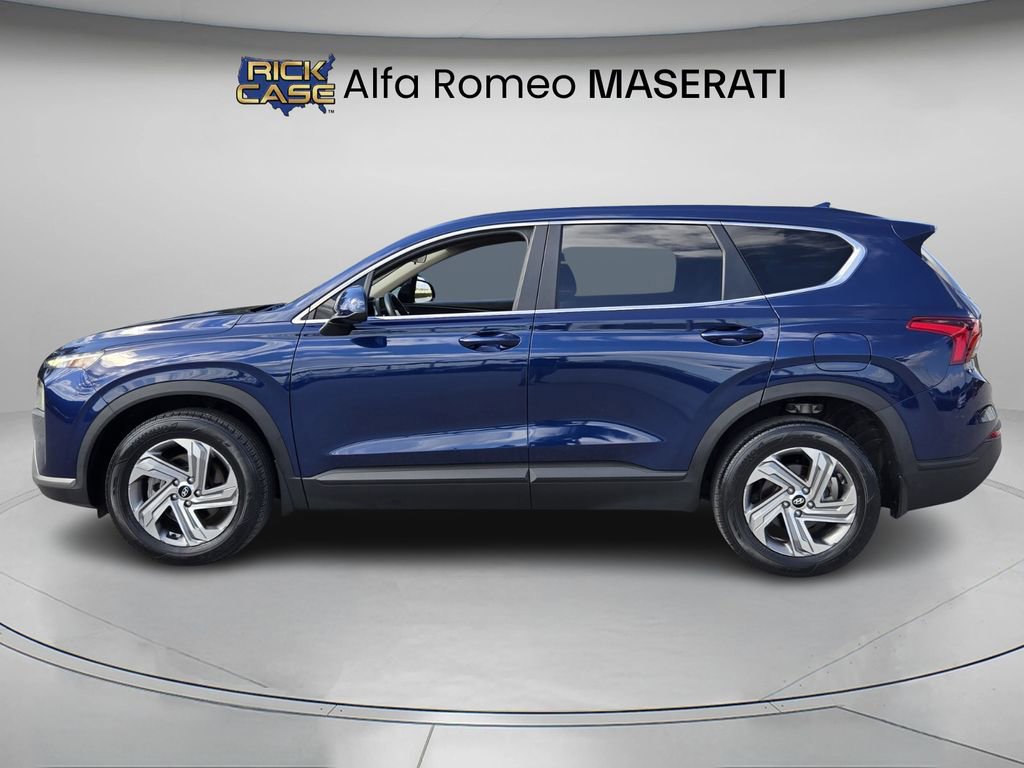 Used 2023 Hyundai Santa Fe SE image 3