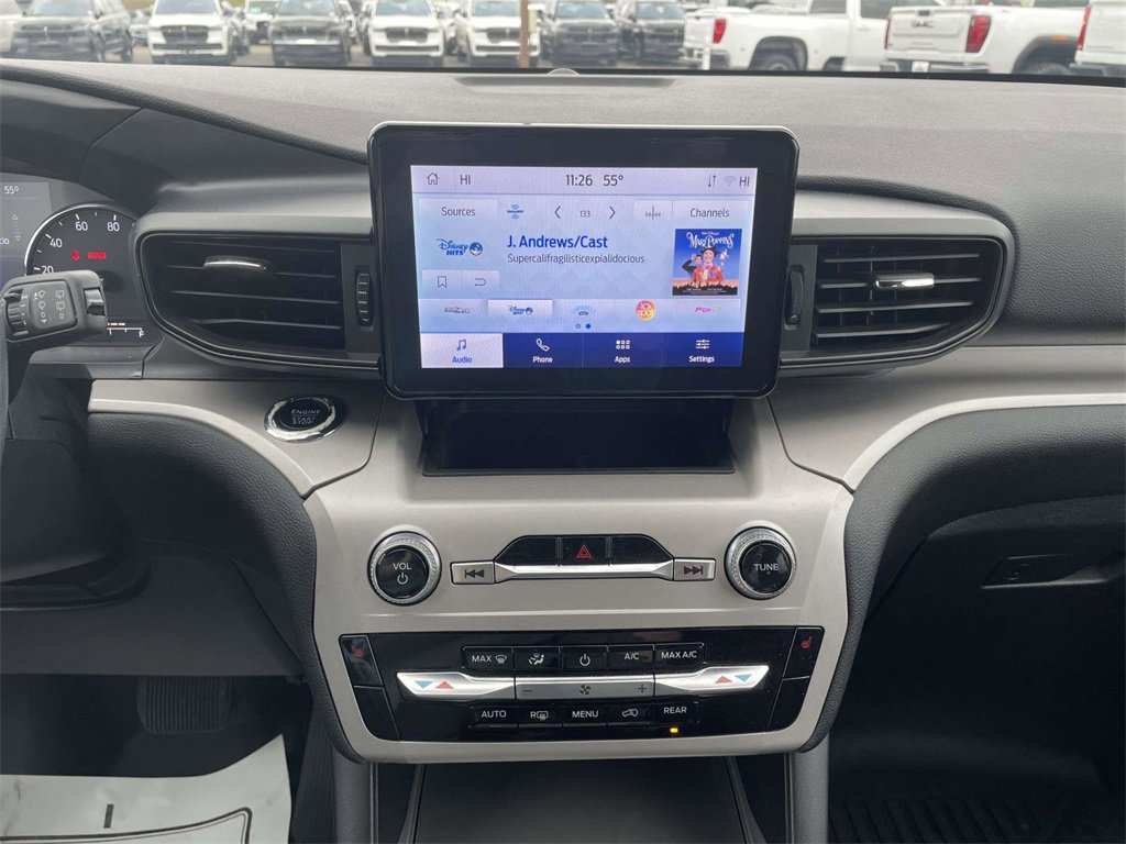 Used 2024 Ford Explorer XLT image 21