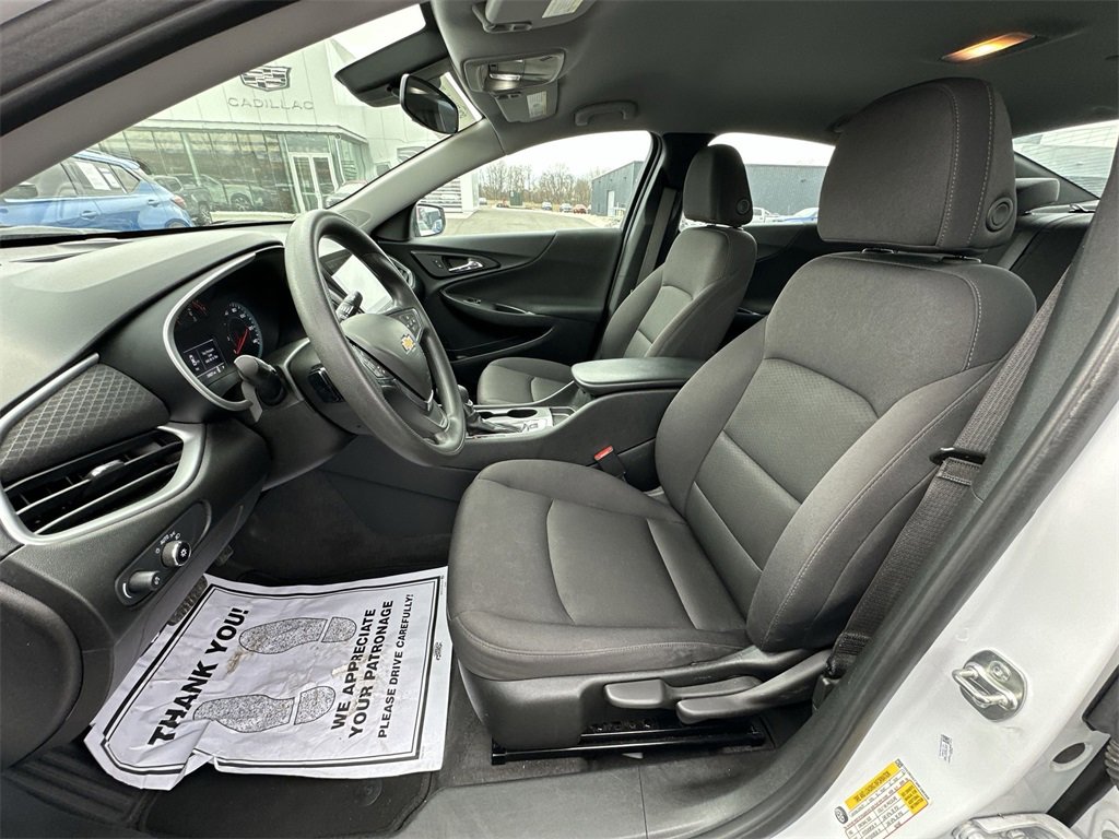 Used 2024 Chevrolet Malibu LS image 11