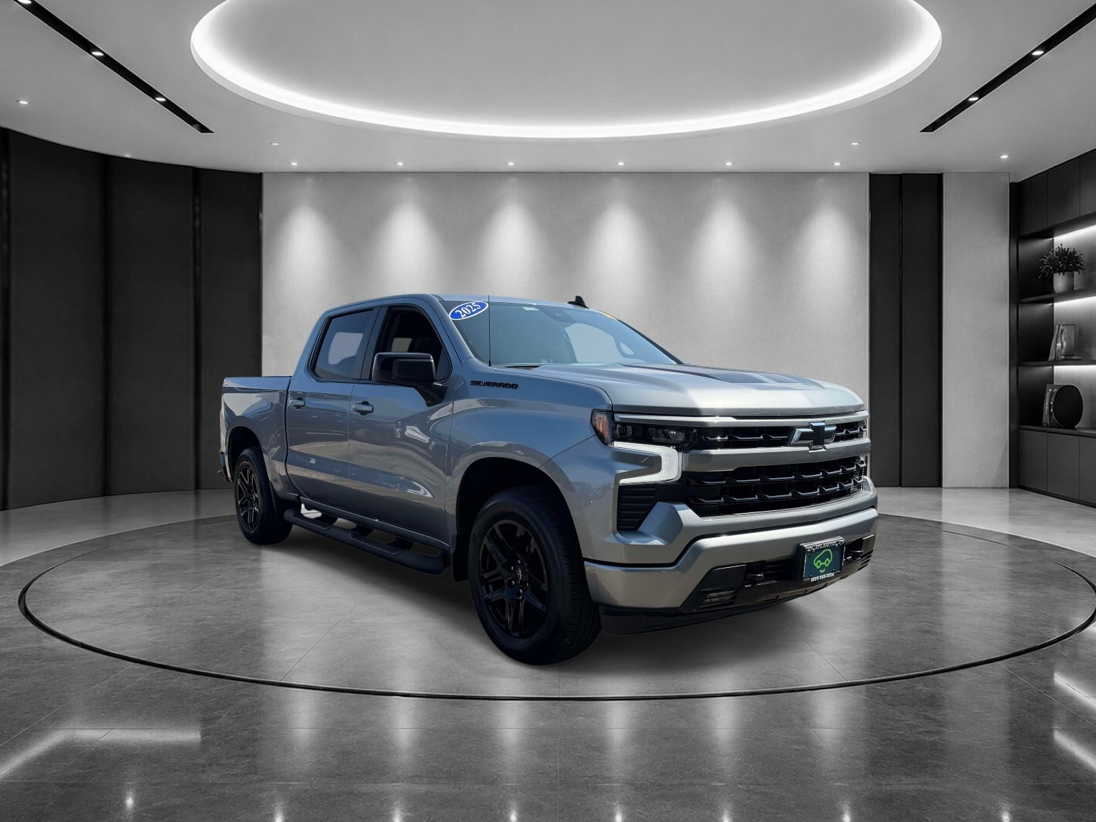 Used 2025 Chevrolet Silverado 1500 RST w/ Rally Edition AWD/4WD image 2