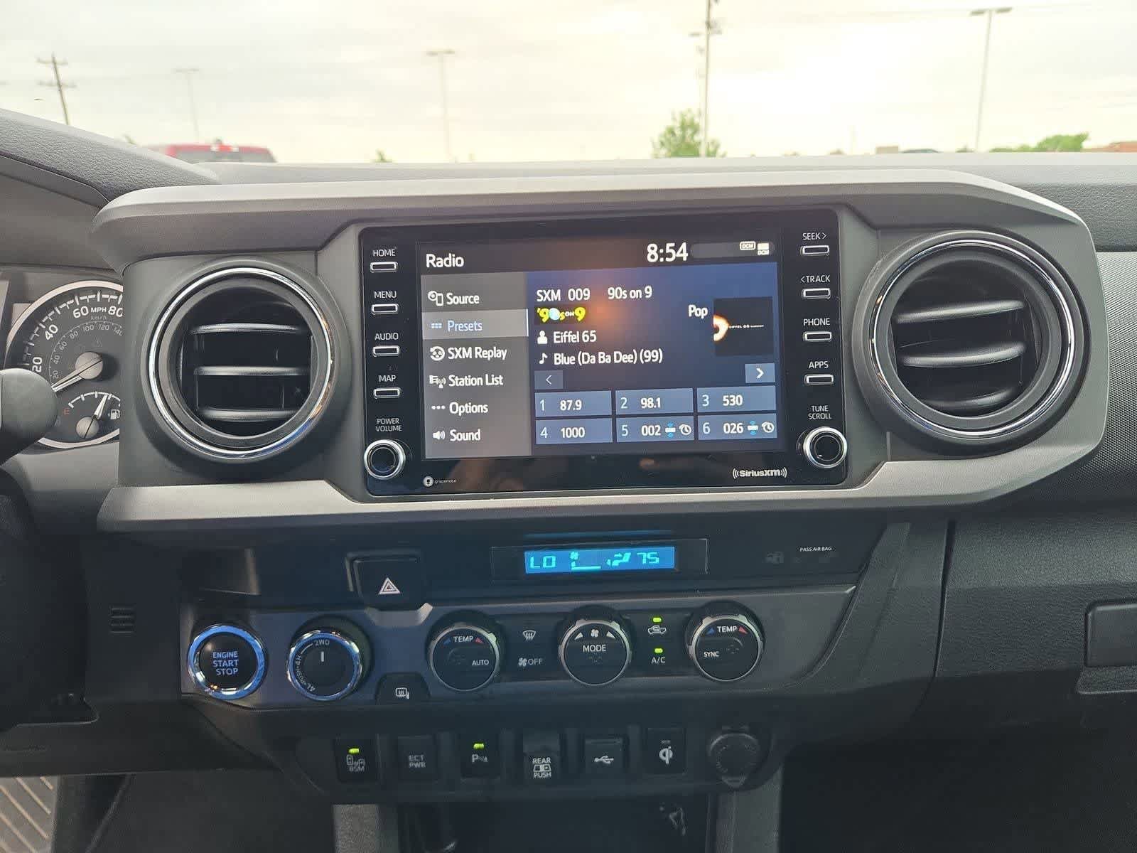 Used 2023 Toyota Tacoma TRD Sport w/ Technology Package AWD/4WD image 26