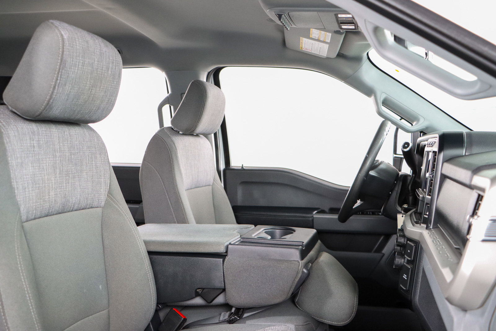 Used 2023 Ford F250 XLT w/ FX4 Off-Road Package image 27