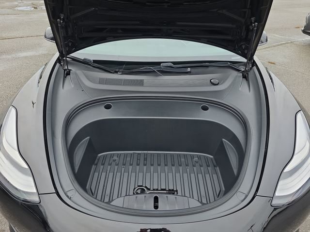 Used 2020 Tesla Model 3 Standard Range Plus image 33