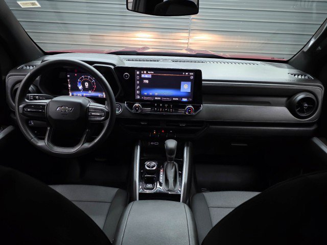 Used 2023 Chevrolet Colorado Trail Boss w/ Technology Package AWD/4WD image 16