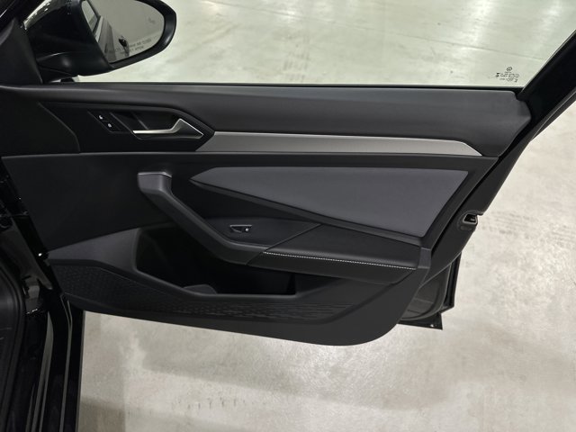 New 2026 Volkswagen Jetta SE image 38