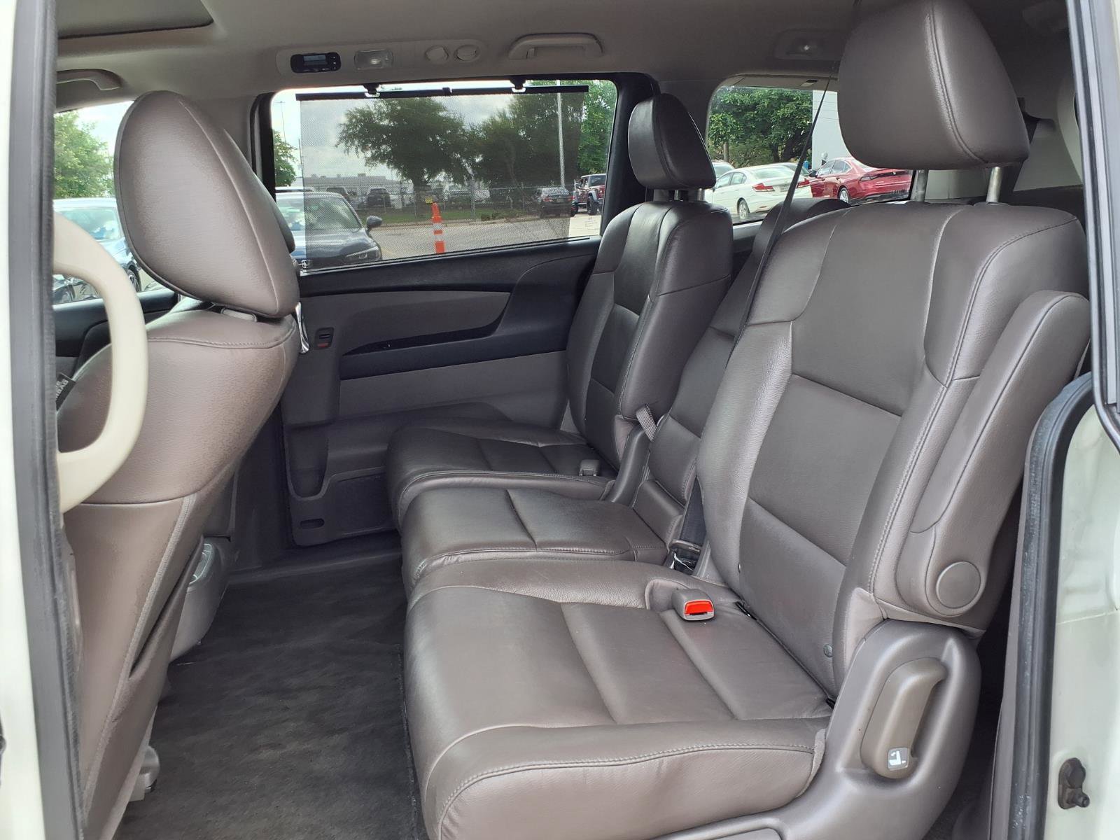 Used 2014 Honda Odyssey EX-L image 18