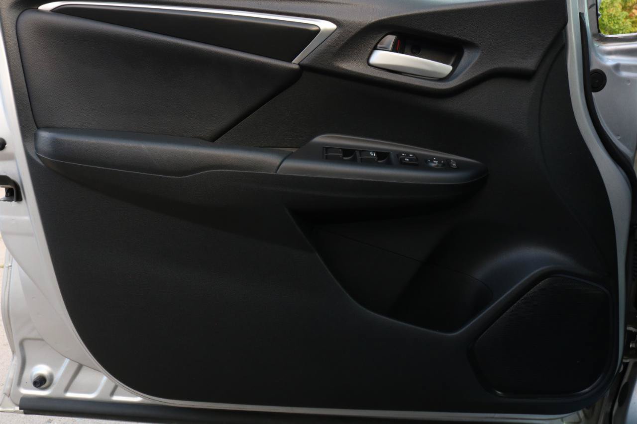 Used 2015 Honda Fit EX image 16