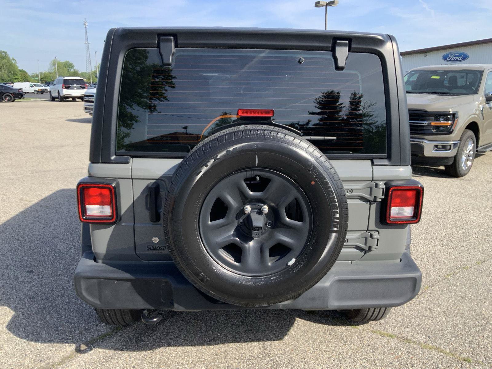Used 2022 Jeep Wrangler Unlimited Sport AWD/4WD image 10