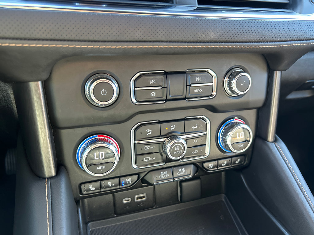 Certified 2023 GMC Yukon XL AT4 w/ AT4 Premium Package AWD/4WD image 28