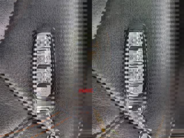 Used 2018 Chrysler Pacifica Touring-L Plus w/ Advanced Safetytec Group image 35