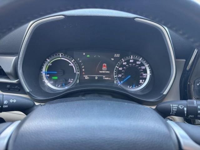 Used 2023 Toyota Highlander XLE AWD/4WD image 23