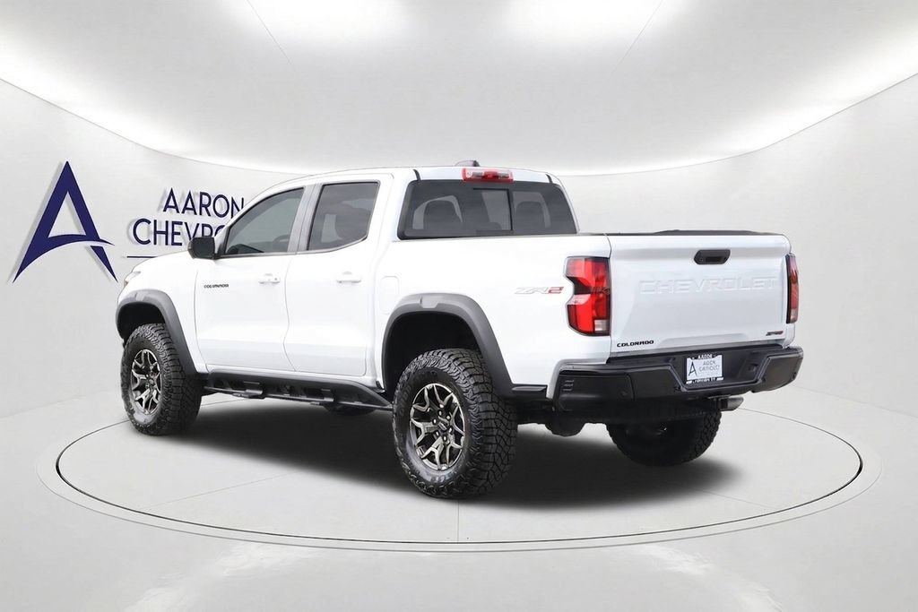 Used 2024 Chevrolet Colorado ZR2 w/ Technology Package AWD/4WD image 7