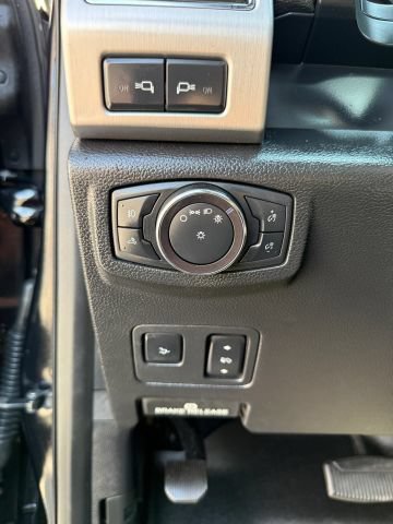 Used 2019 Ford F350 Platinum w/ Platinum Ultimate Package AWD/4WD image 40