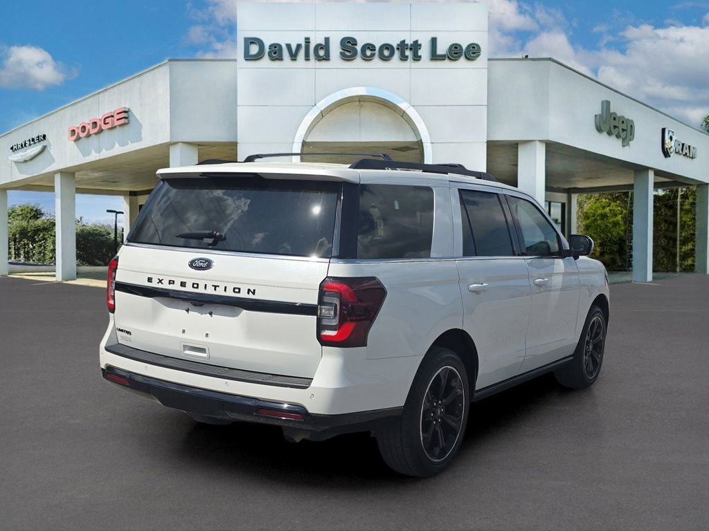 Used 2024 Ford Expedition Limited image 5