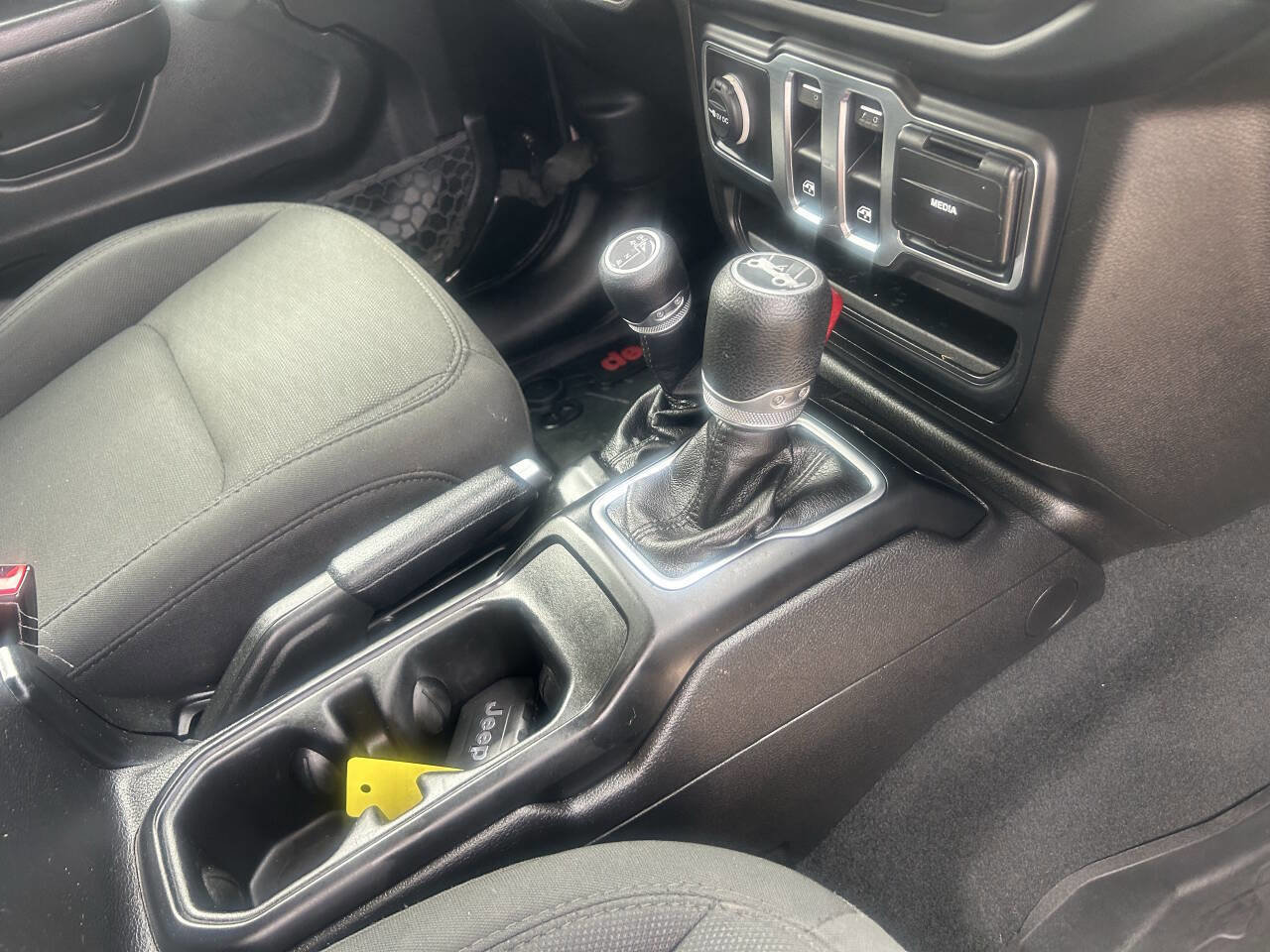 Used 2019 Jeep Wrangler Sport image 19