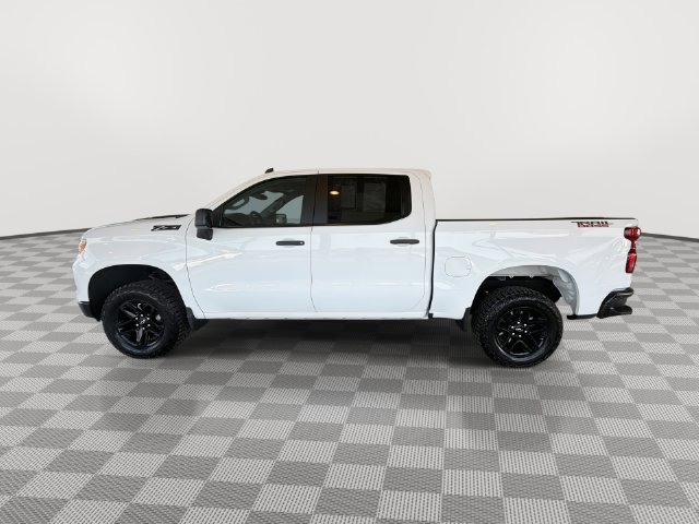 Certified 2025 Chevrolet Silverado 1500 Custom Trail Boss w/ LPO, Dark Essentials Package AWD/4WD image 7