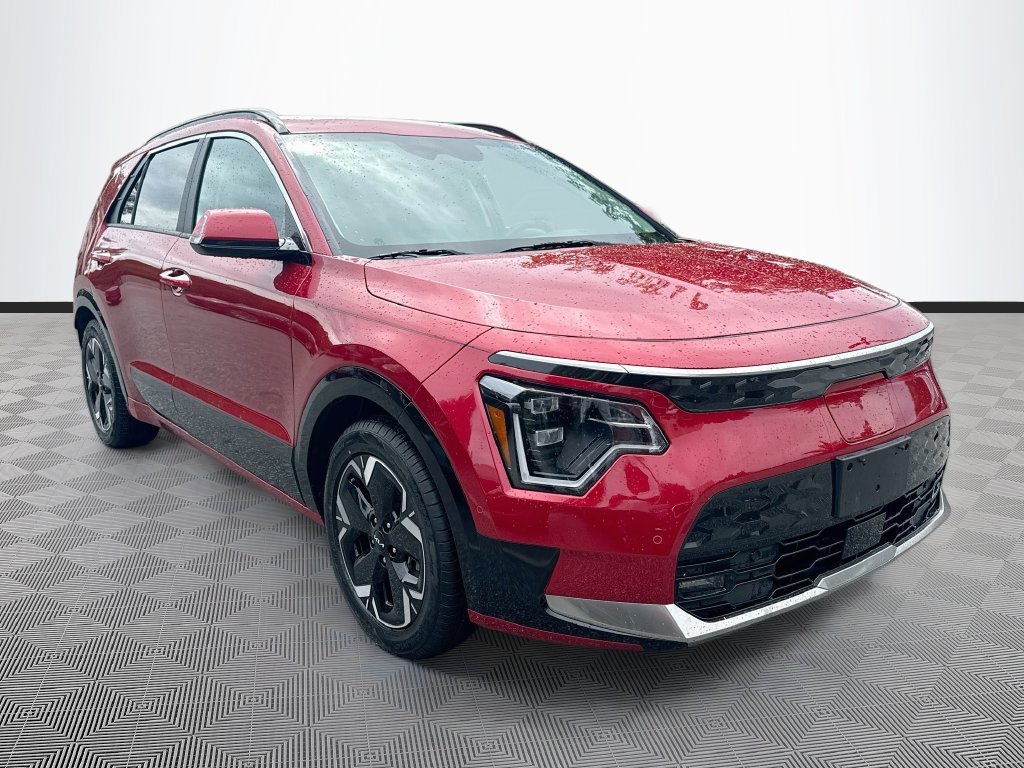 Used 2023 Kia Niro Wave w/ Wave Preserve Package FWD image 4