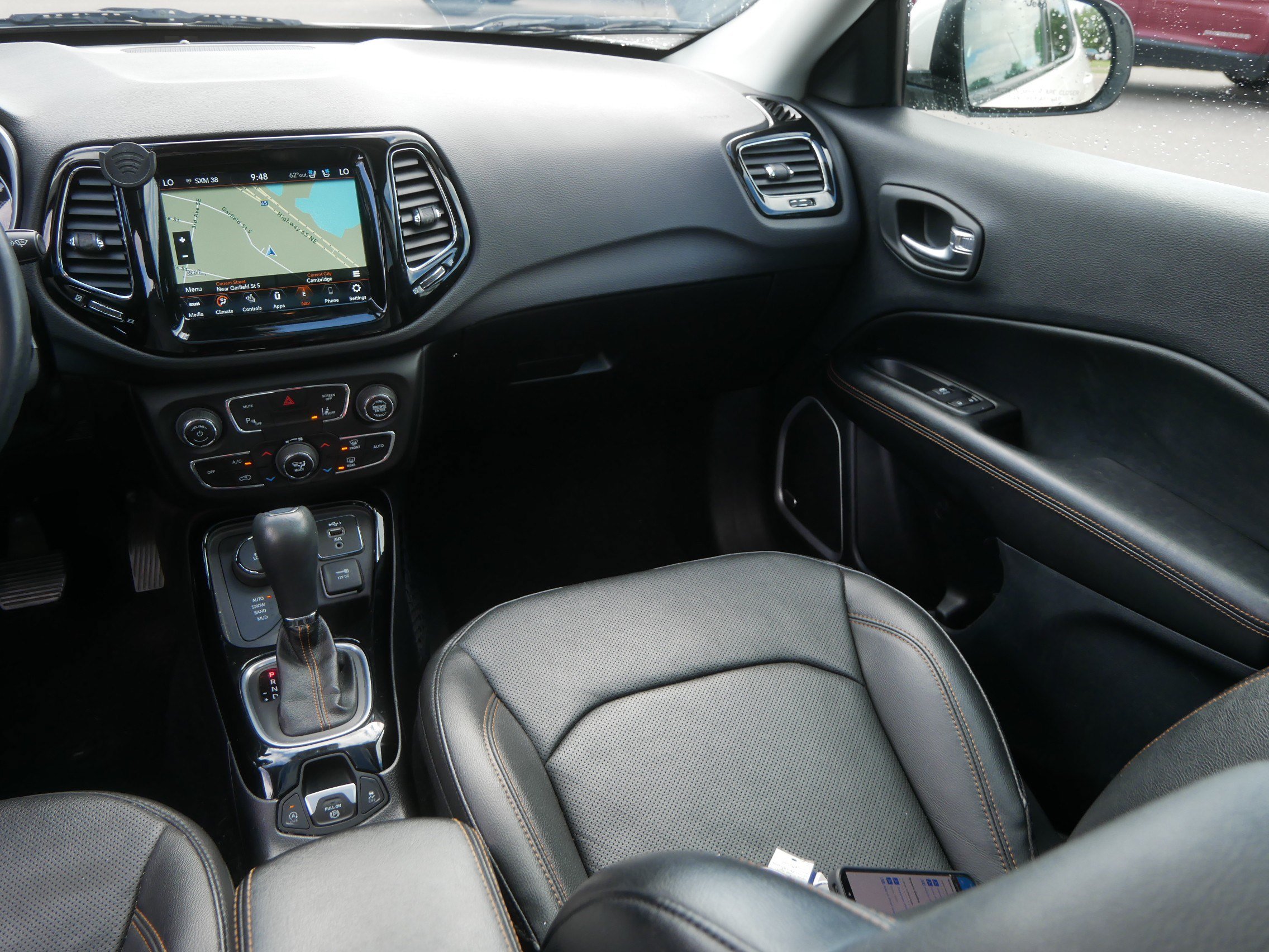 Used 2021 Jeep Compass Limited w/ Sun and Sound Group AWD/4WD image 11