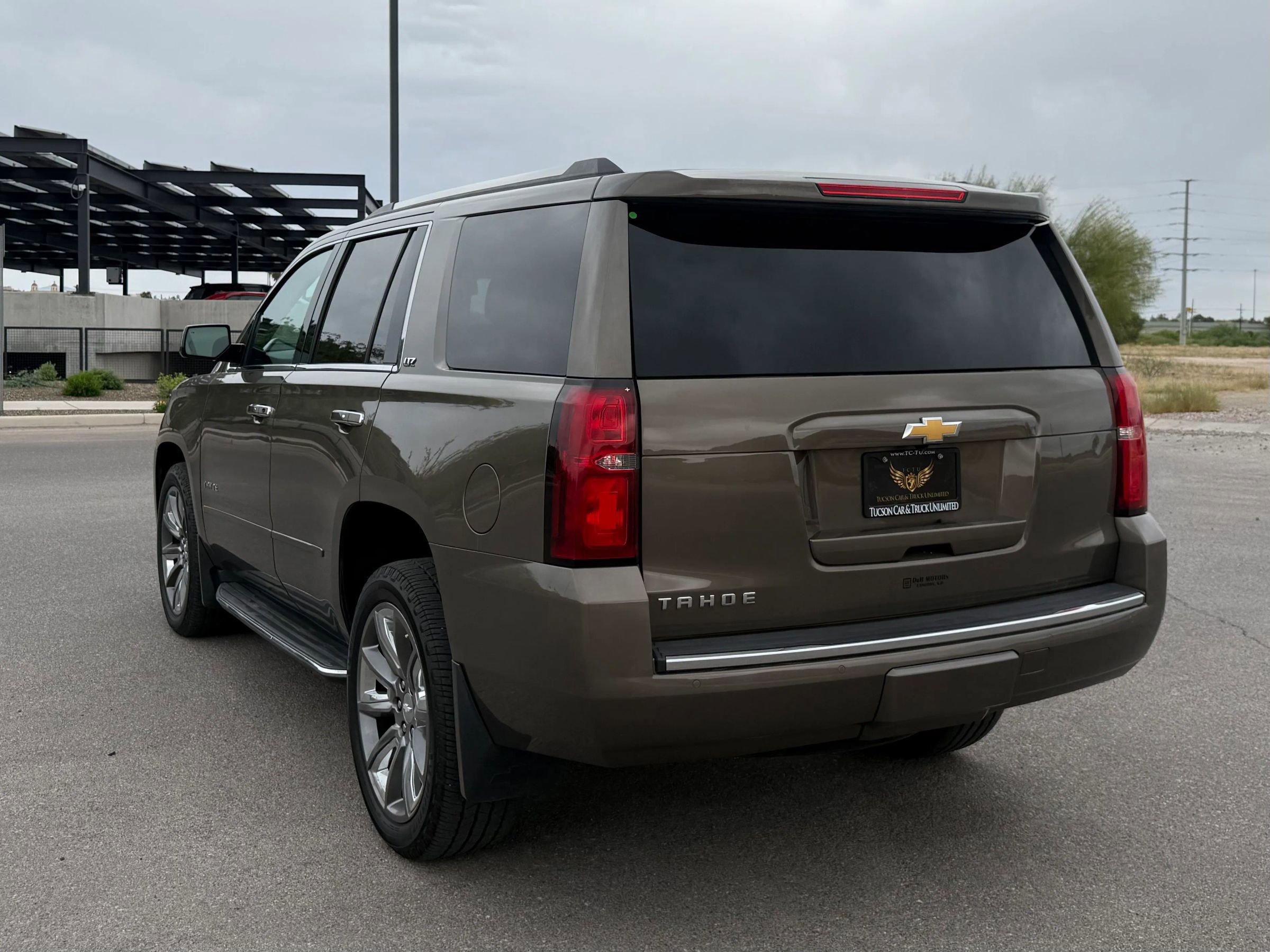 Used 2016 Chevrolet Tahoe LTZ image 2
