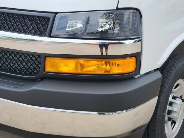 New 2025 Chevrolet Express 3500 w/ Power Convenience Package RWD image 15
