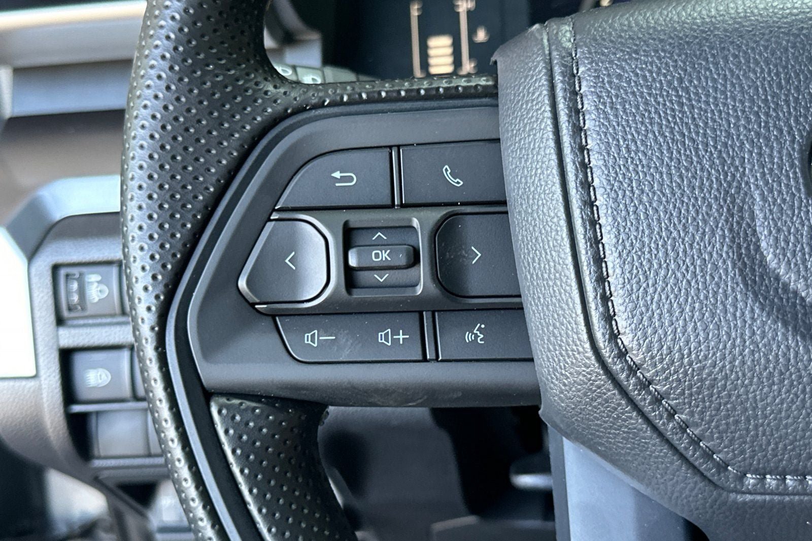 New 2026 Toyota Tacoma SR5 AWD/4WD image 24